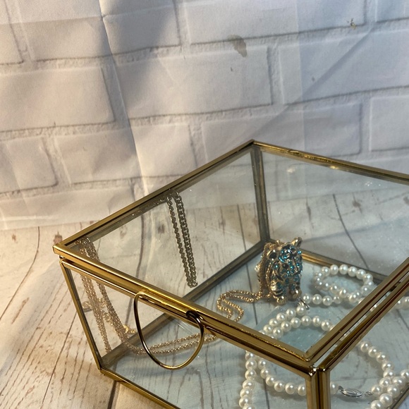 Glass trinket box - Picture 2 of 4